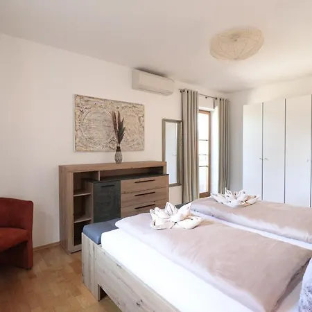 Naturtalente Berghaus - 4 公寓 *